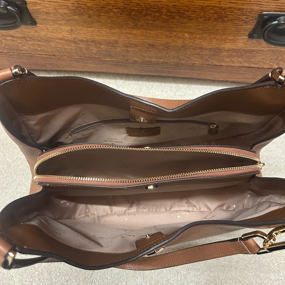 FREE Shipping!! Kate Spade Kayla Large Triple Compartment Shoulder Bag - Picture 5 of 16